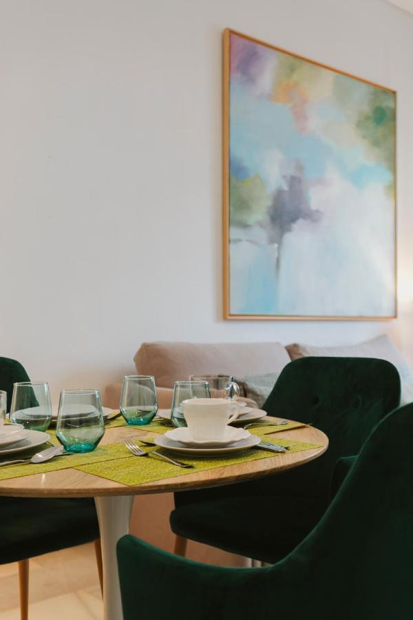 Apartamento Bright And Cozy-1Bd 1Bth & 2Bd 1Bth- La Giralda Sevilla Exterior foto