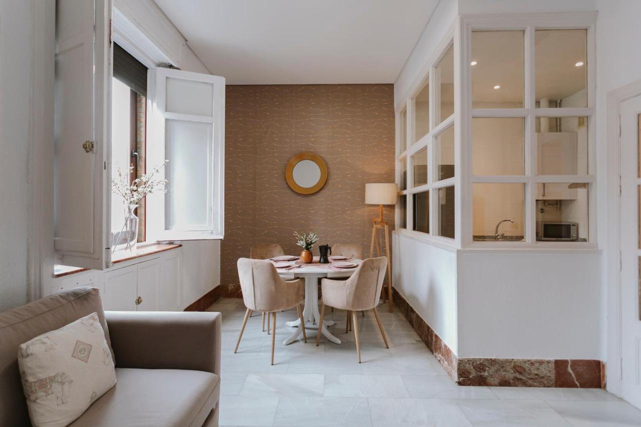 Apartamento Bright And Cozy-1Bd 1Bth & 2Bd 1Bth- La Giralda Sevilla Exterior foto